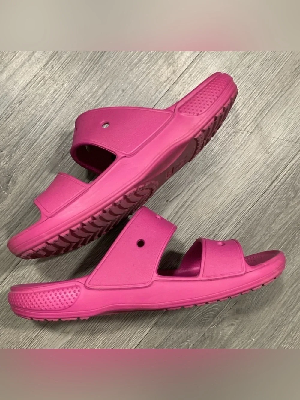 Crocs Sandals‎ Classic Unisex Adult Two Strap Pink Lightweight Slip-On size 9